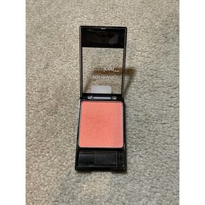 WetnWild Blush Pearlescent Pink
